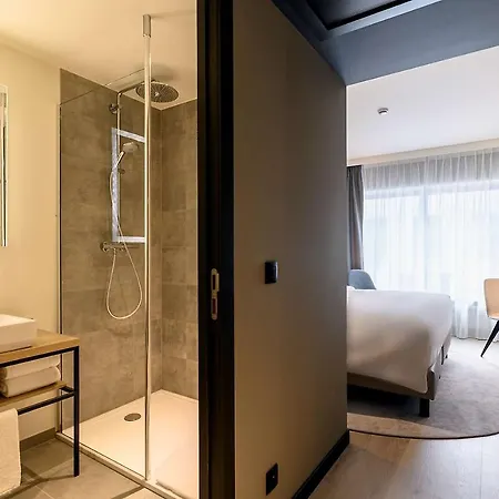 Radisson Berchem ホテル 4*