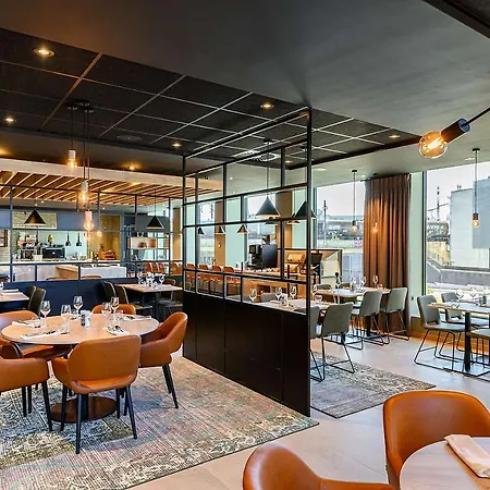 ホテル Radisson Berchem 4*