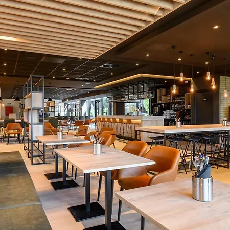 Hotell Radisson Berchem 4*