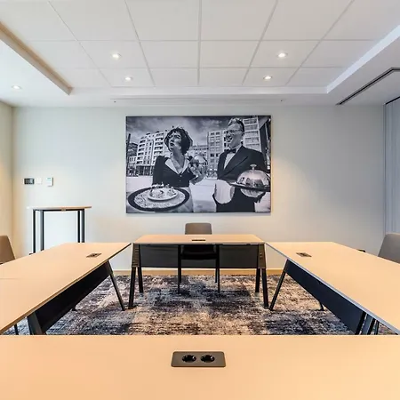 Radisson Berchem 4*