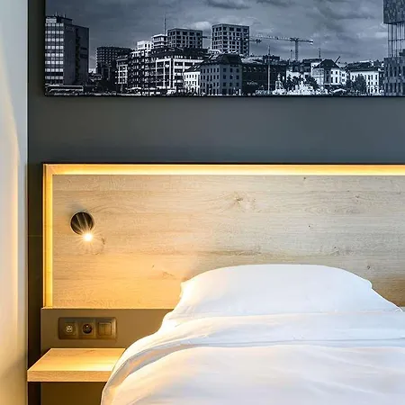 Park By Radisson Berchem 4*